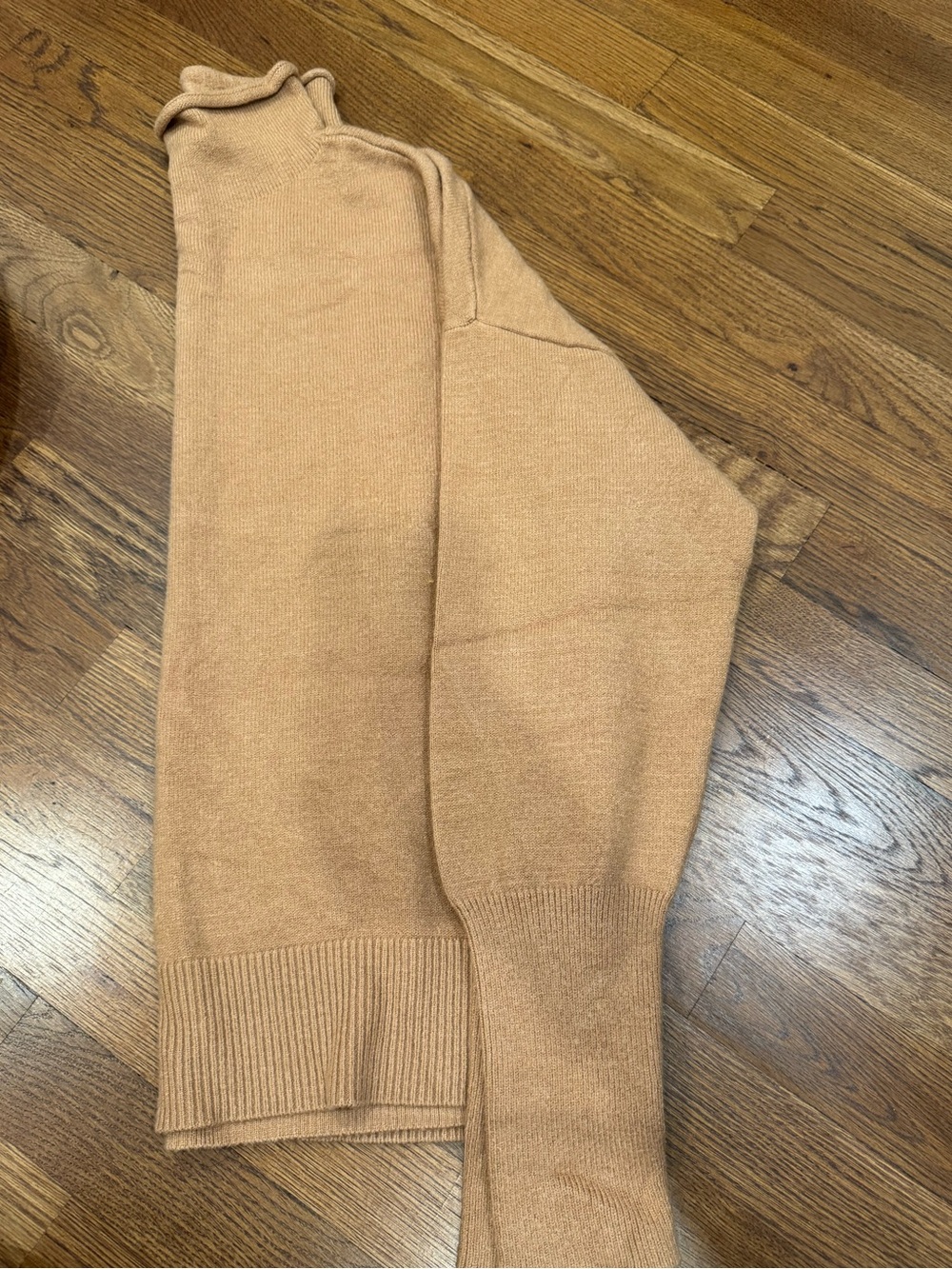 Express Sweater - Picture 2 of 4